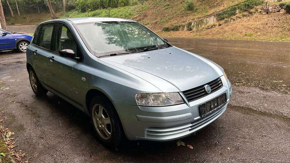 Fiat Stilo 132.000 km 999 € Owen 73277