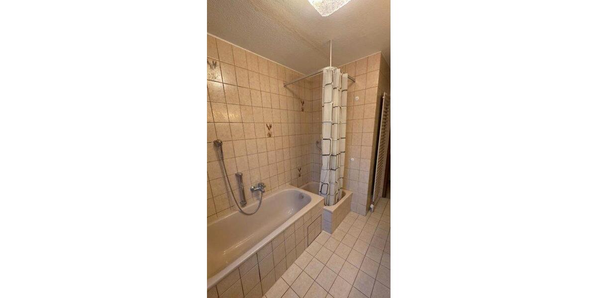 Etagenwohnung Stuttgart Stuttgart-Ost - 3 Zimmer, 72 m&sup2;, 1.100&euro; | Angebot:26697095