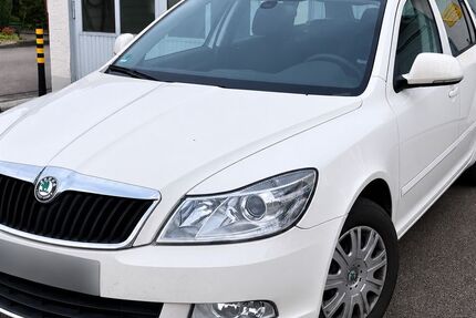 Skoda Octavia 78.000 km 6.666 &euro; Urbach 73660