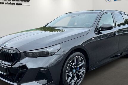 BMW i5 14.900 km 71.844 € Nürtingen 72622