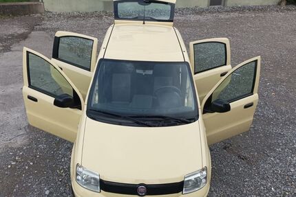 Fiat Panda 128.894 km 2.990 € Böblingen 71032