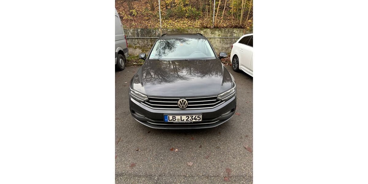 VW Passat 73.526 km 22.999 € Remseck 71686