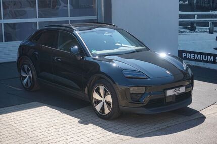 Porsche Macan 9.990 km 70.950 &euro; Stuttgart 70499