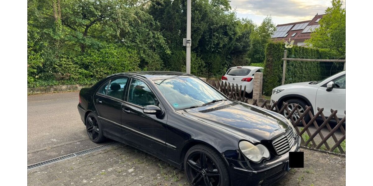 Mercedes-Benz C 320 270.560 km 2.450 &euro; Backnang 71522