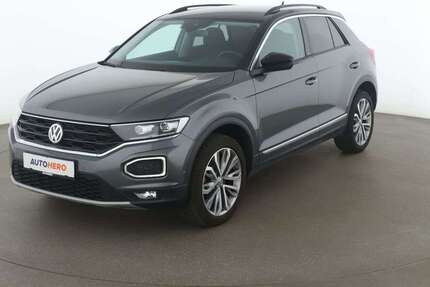 VW T-Roc 72.923 km 22.490 € Stuttgart 70195