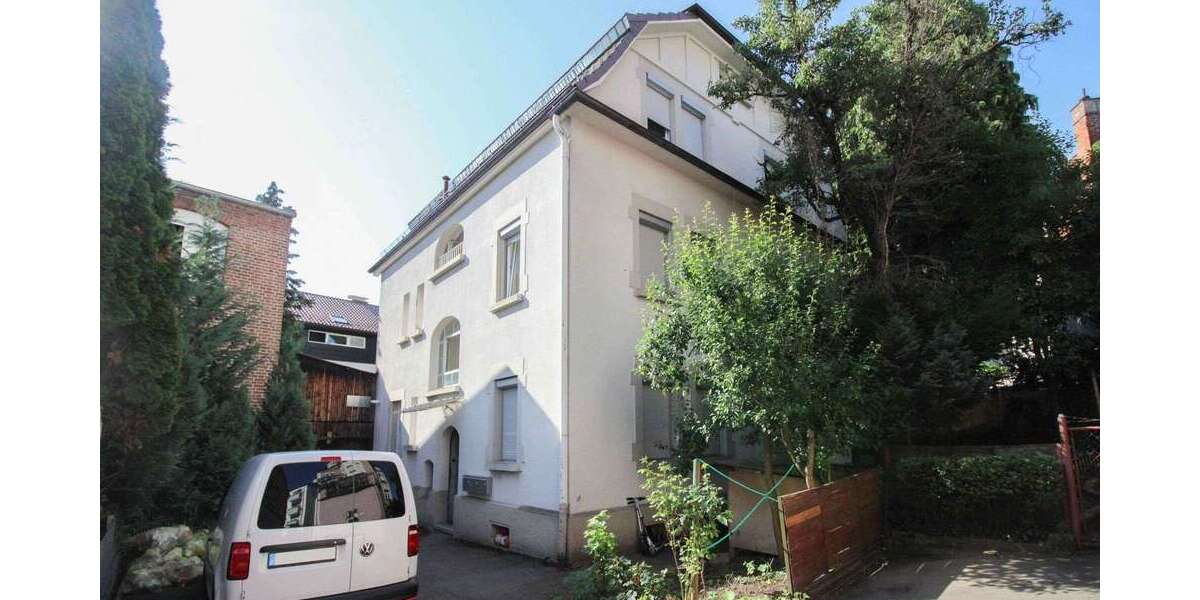 Haus zum Kaufen in Stuttgart 799.000 € 228.25 m² 10 zimmer