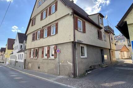 Haus Stuttgart Luginsland - 13 Zimmer, 317 m&sup2;, 695.000&euro; | Angebot:23496665