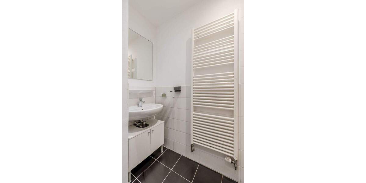 Etagenwohnung Stuttgart Mitte - 2 Zimmer, 53 m&sup2;, 279.000&euro; | Angebot:25608439