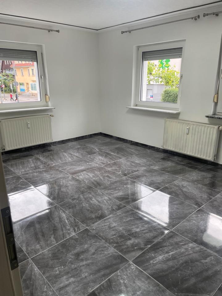 4 Zi. Wohnung in ruhiger Lage