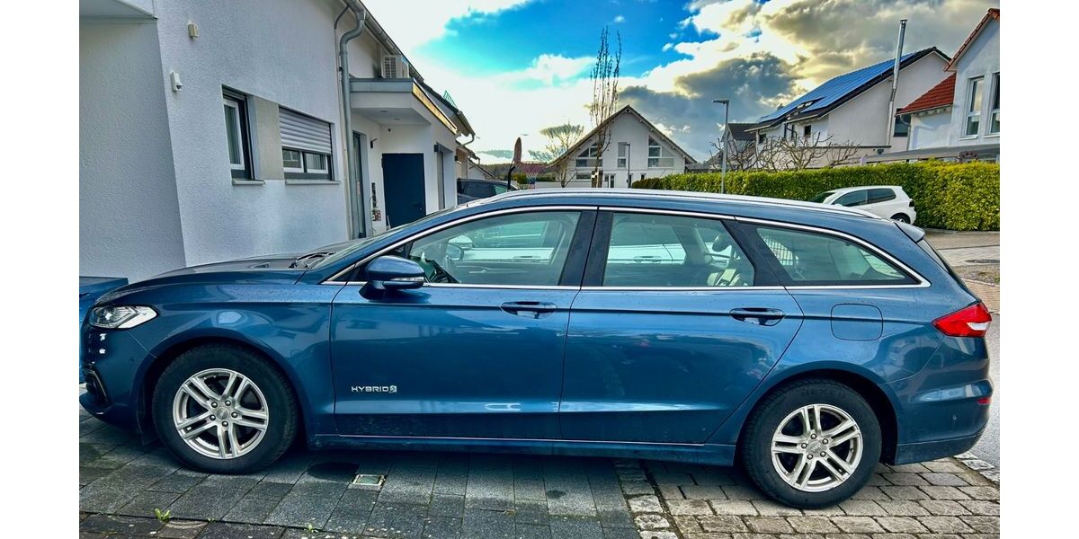 Ford Mondeo 94.500 km 17.000 &euro; Rutesheim 71277