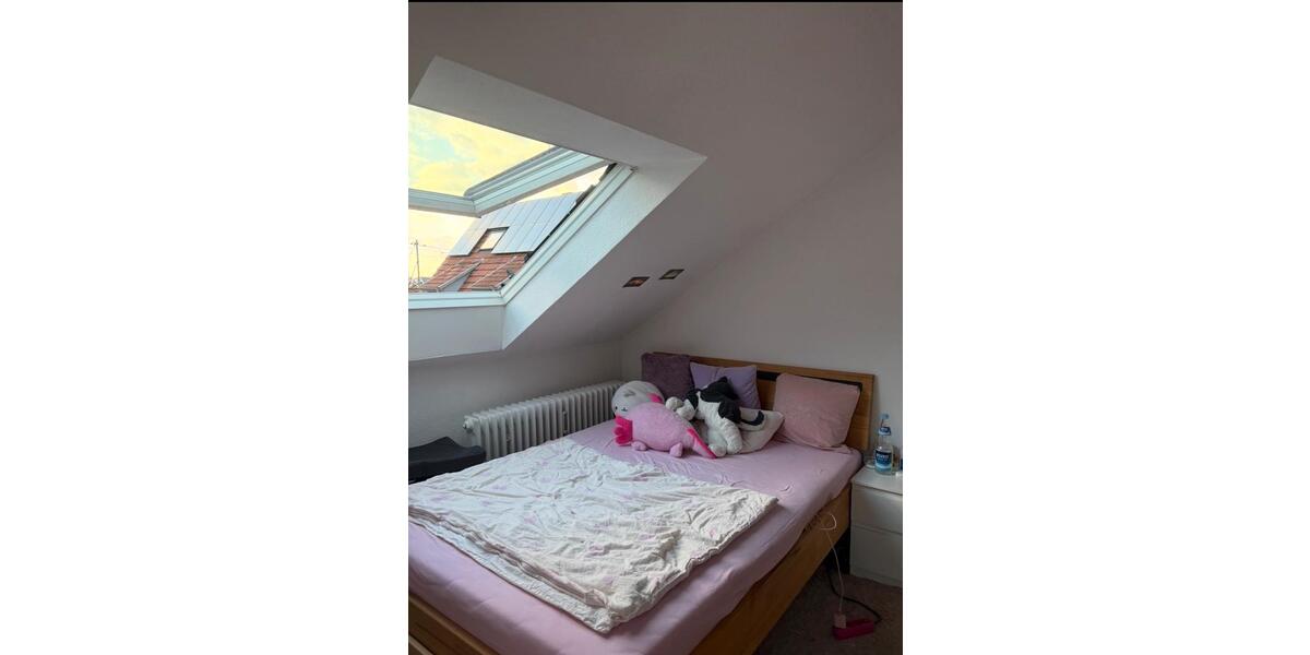 Dachgeschoßwohnung Kernen im Remstal - 1 Zimmer, 12 m&sup2;, 330&euro; | Angebot:26316454