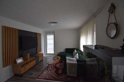 Wohnung Stuttgart Neuwirtshaus - 3 Zimmer, 80 m&sup2;, 1.180&euro; | Angebot:26794784