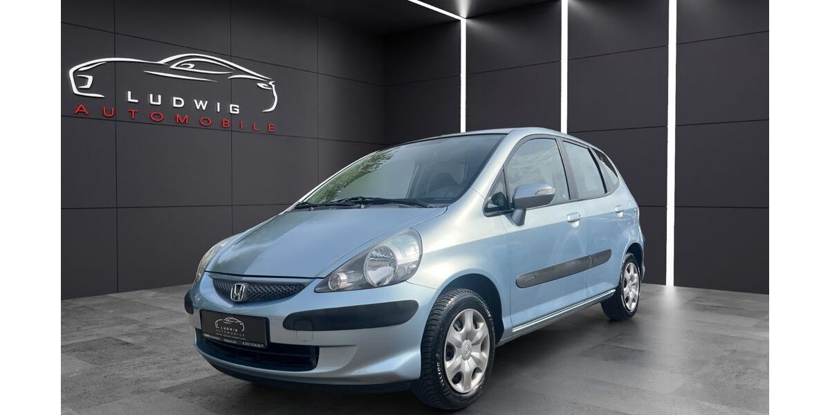 Honda Jazz 73.000 km 6.650 &euro; Marbach am Neckar 71672