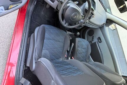Renault Clio 188.800 km 600 &euro; Stuttgart 70191