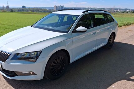 Skoda Superb 125.000 km 14.480 &euro; Kornwestheim 70806