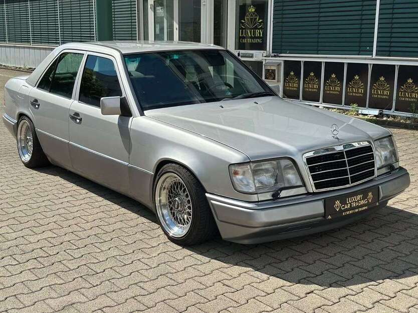 220