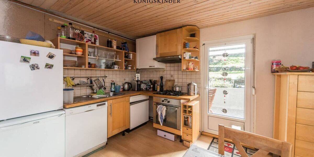 NEU: PROVISIONSFREI! Sehr schöne Doppelhaushälfte mit großem Garten und Garage - sofort bezugsfrei!! 5 zimmer