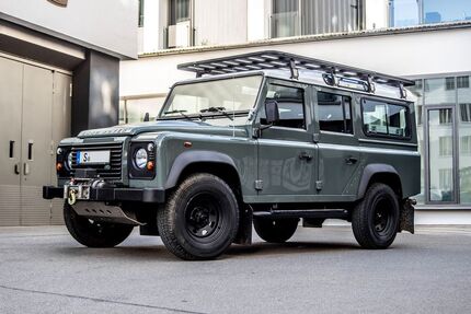 Land Rover Defender 82.200 km 39.950 &euro; Stuttgart 70193