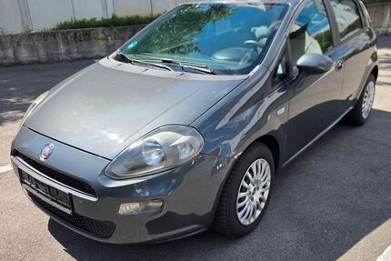 Fiat Punto 153.784 km 2.600 &euro; Stuttgart 70437