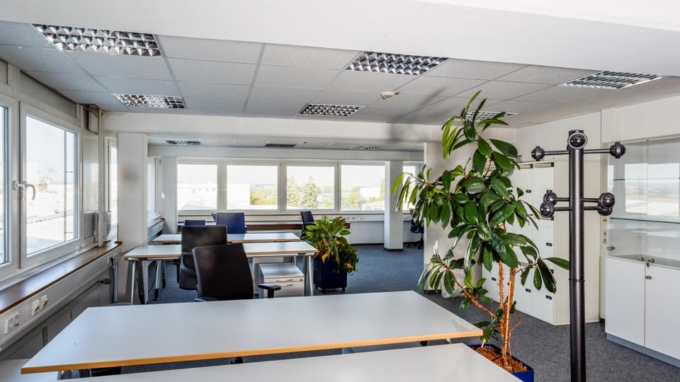 Gewerbeobjekt Schwieberdingen - 1.705&euro; | Angebot:26330267