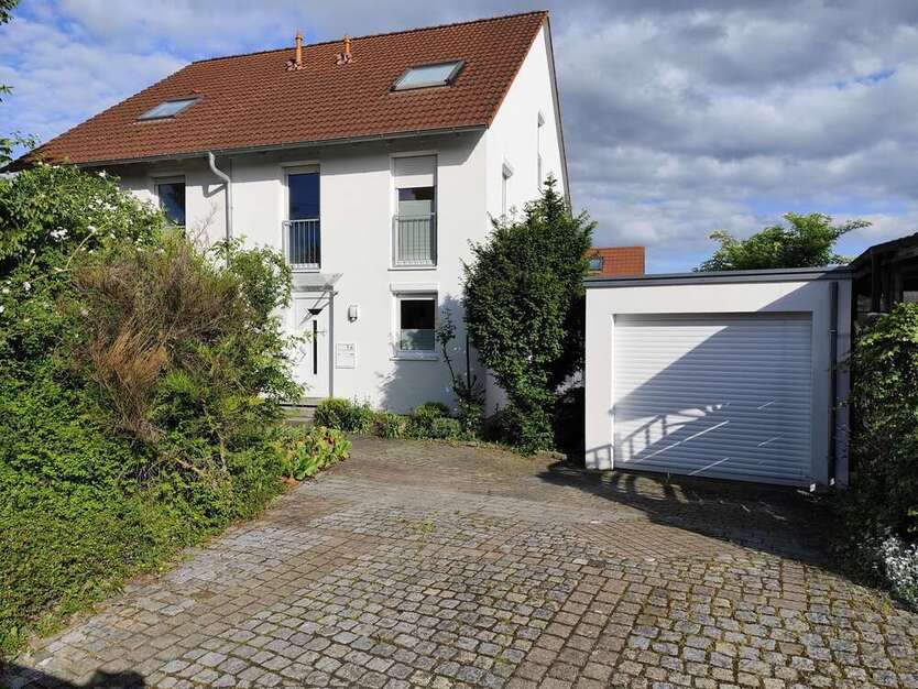 Haus zum Kaufen in Herrenberg 799.000 € 160 m²