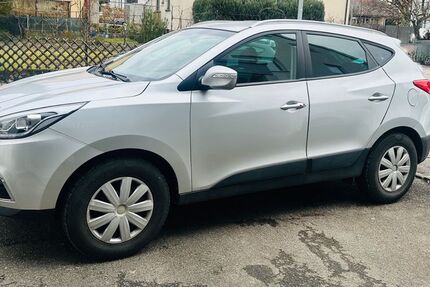 Hyundai ix35 79.500 km 9.900 &euro; Markgröningen 71706