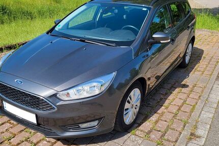 Ford Focus 86.200 km 7.300 &euro; Renningen 71272