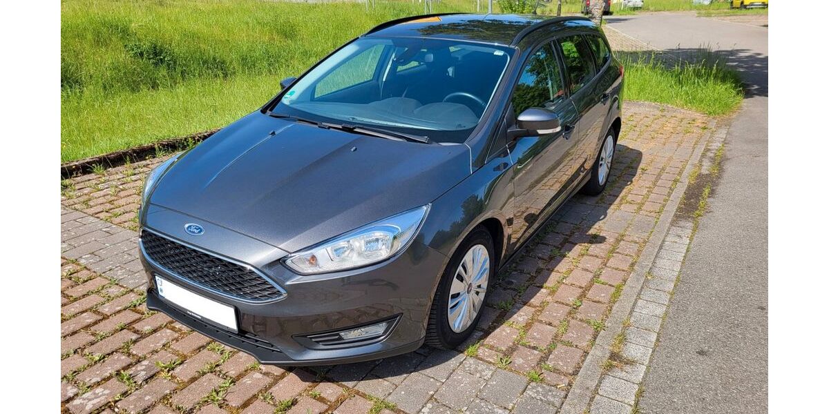 Ford Focus 86.200 km 7.300 &euro; Renningen 71272