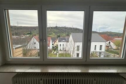 Wohnung Weinstadt - 4 Zimmer, 90 m&sup2;, 1.500&euro; | Angebot:26297529