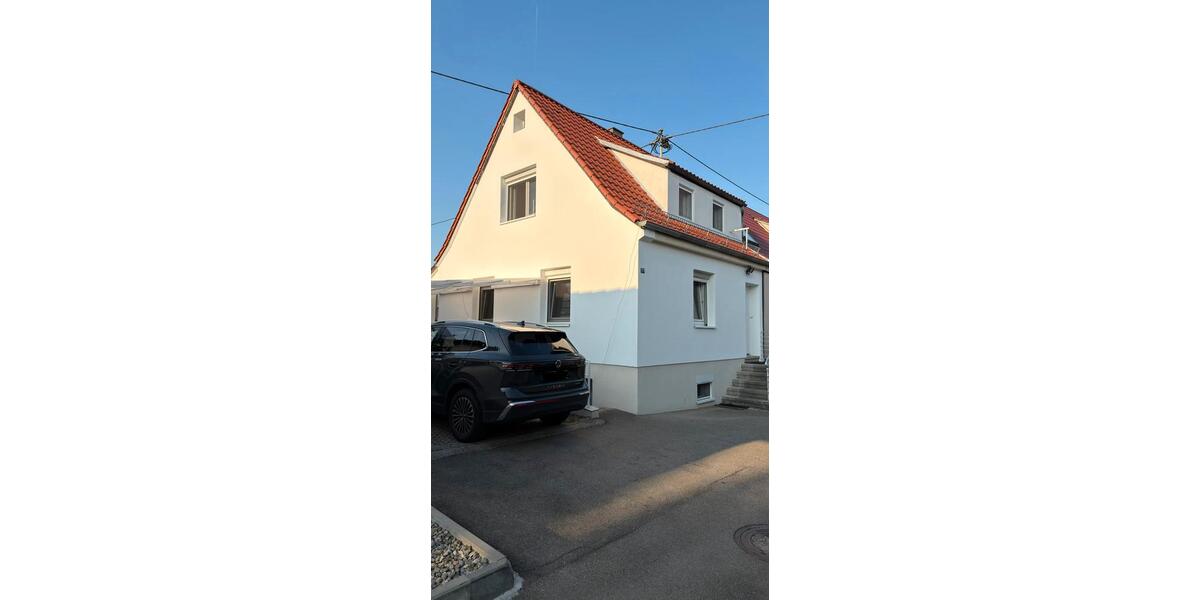 Mehrfamilienhaus, Wohnhaus Reutlingen Altenburg - 8.5 Zimmer, 180 m&sup2;, 690.000&euro; | Angebot:27157500