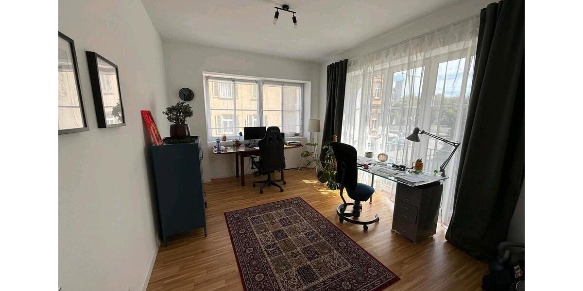 Erdgeschoßwohnung Stuttgart Bad Cannstatt - 4 Zimmer, 123 m&sup2;, 2.088&euro; | Angebot:26350152