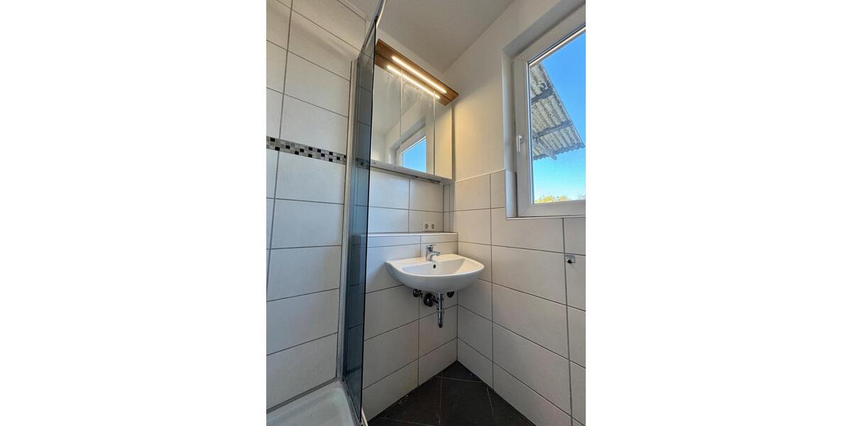 Etagenwohnung Stuttgart Zuffenhausen - 4 Zimmer, 90 m&sup2;, 1.450&euro; | Angebot:26326728
