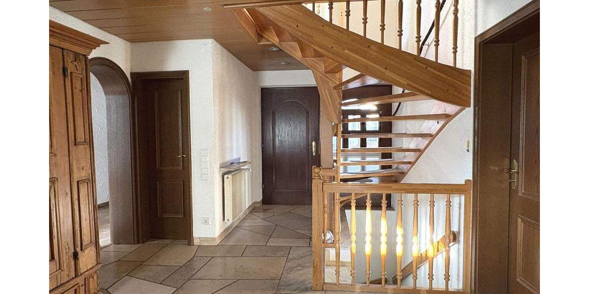 Einfamilienhaus Stuttgart Vaihingen - 5 Zimmer, 172 m&sup2;, 1.095.000&euro; | Angebot:25727219