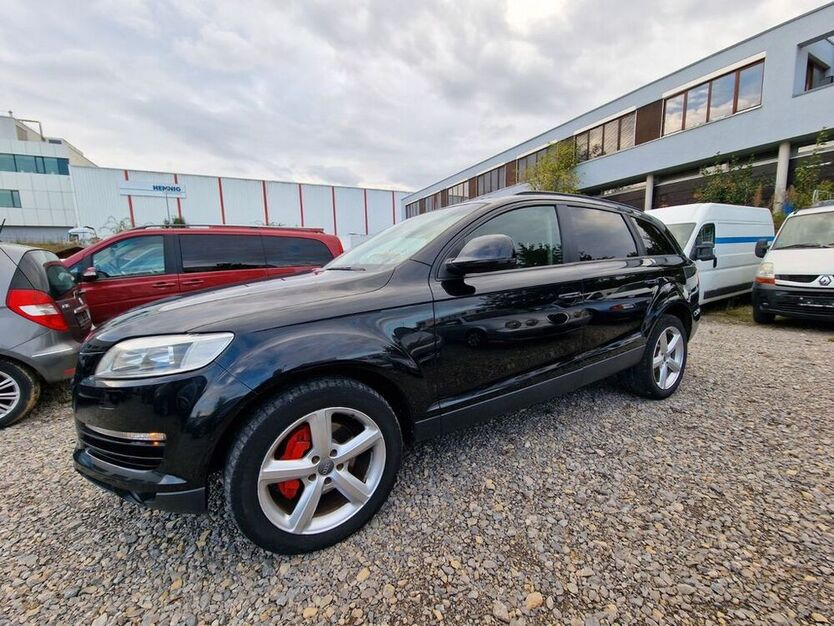 Q7