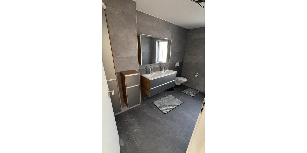 Etagenwohnung Schorndorf - 4 Zimmer, 100 m&sup2;, 549.000&euro; | Angebot:26101323