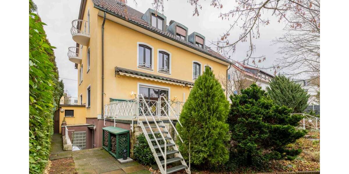 Haus zum Kaufen in Stuttgart Vaihingen 1.100.000 € 185.67 m² 6 zimmer