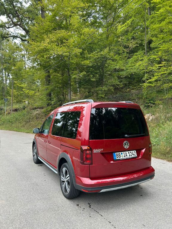 VW Caddy 112.500 km 19.900 € Ehningen 71139