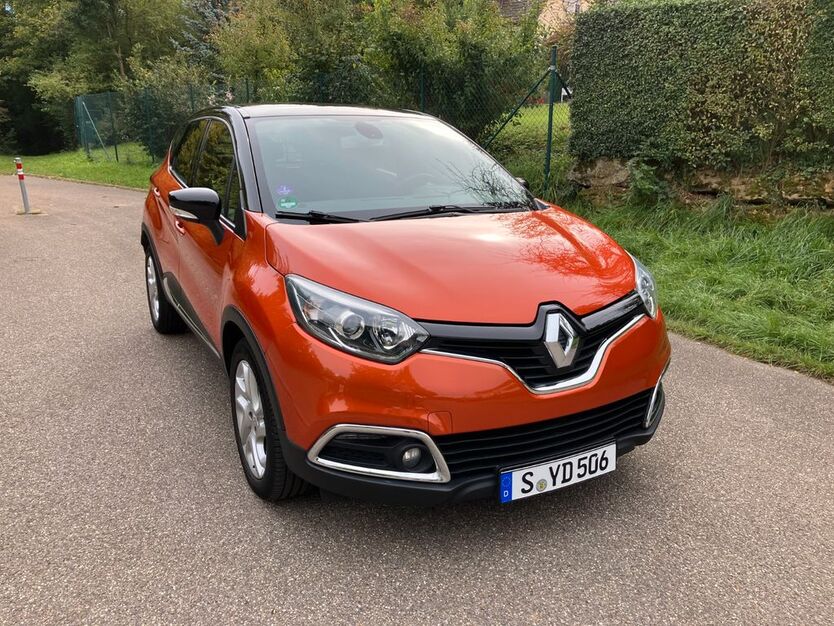 Renault Captur 111.000 km 8.900 € Stuttgart 70563