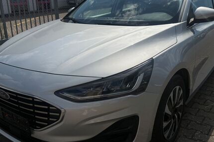 Ford Focus 129.000 km 12.300 &euro; Nufringen 71154