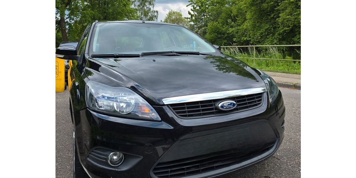 Ford Focus 124.000 km 2.900 &euro; Schorndorf 73614