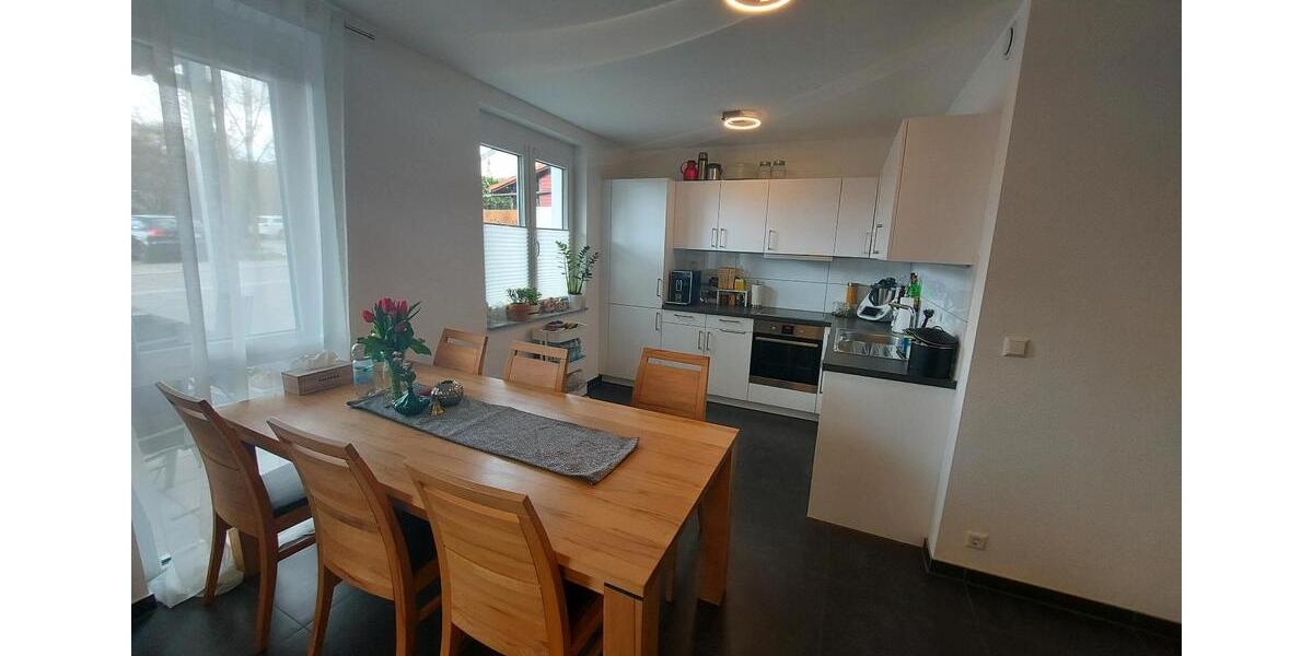 Erdgeschoßwohnung Ammerbuch - 3 Zimmer, 72 m&sup2;, 1.402&euro; | Angebot:25635567