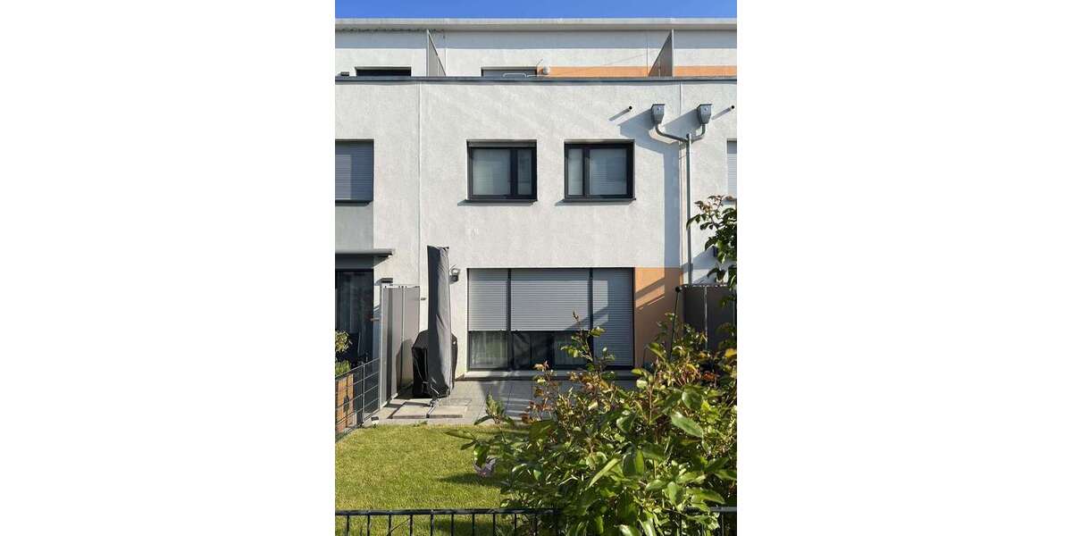 Einfamilienhaus Sindelfingen Darmsheim - 5 Zimmer, 149 m&sup2;, 2.800&euro; | Angebot:26930950