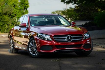 Mercedes-Benz C 250 89.650 km 18.200 &euro; Sindelfingen 71067