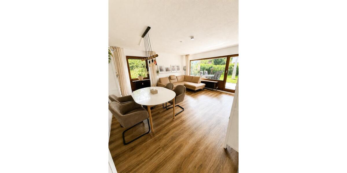 Etagenwohnung Schorndorf - 4 Zimmer, 88 m&sup2;, 420.000&euro; | Angebot:26698720
