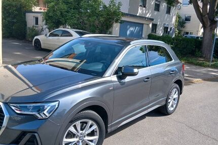 Audi Q3 137.650 km 20.999 &euro; Stuttgart 70439