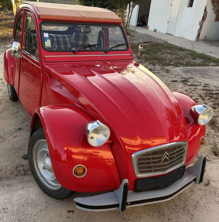 Citroen 2CV 73.000 km 9.990 € Böblingen 71034