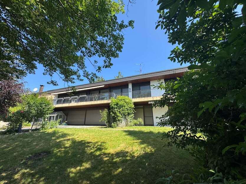 Haus zum Kaufen in Esslingen 1.690.000 € 432 m²
