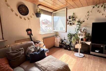 Wohnung zum Kaufen in Stuttgart 229.000 € 73.07 m² 3 zimmer