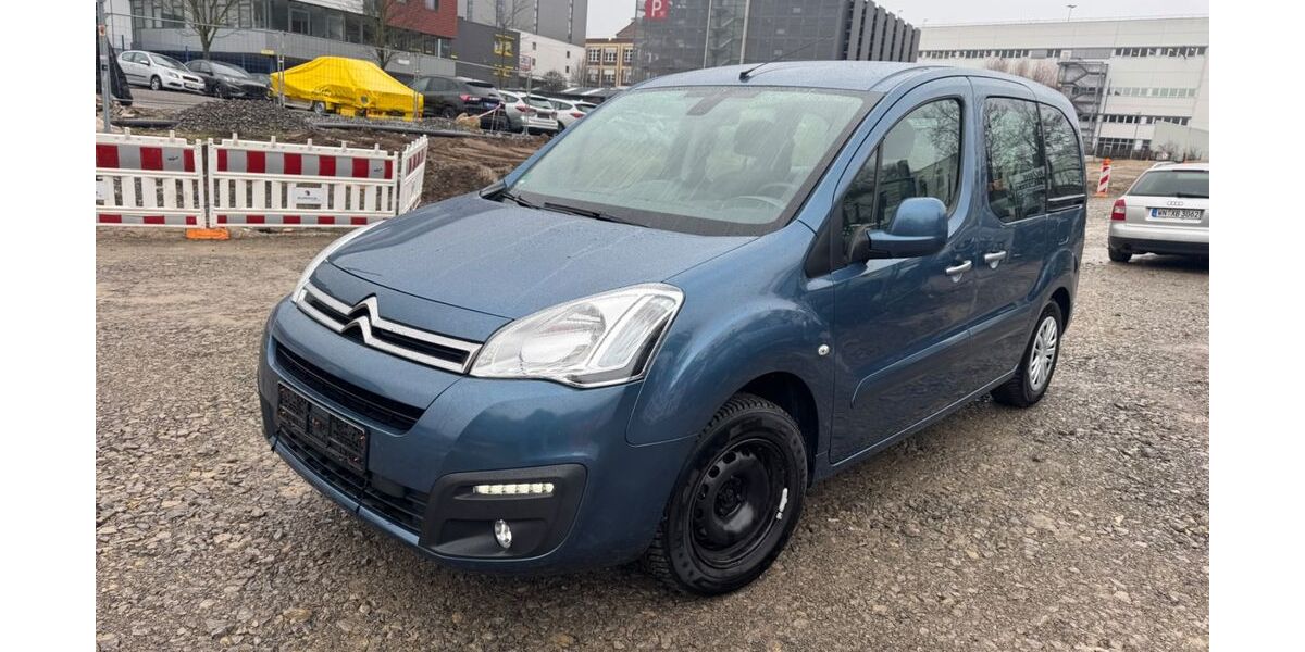 Citroen Berlingo 101.446 km 6.999 &euro; Stuttgart 70376