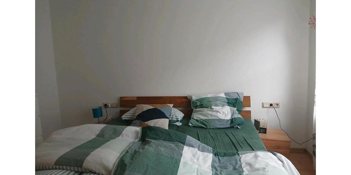 Erdgeschoßwohnung Stuttgart Luginsland - 2.5 Zimmer, 56 m&sup2;, 1.170&euro; | Angebot:26123215